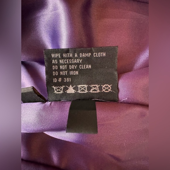 Gorgeous Purple Leather Jacket - Picture 8 of 10